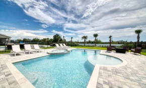 Beautiful 5 Star Villa on Encore Resort at Reunion with Large Private Pool, Orlando Villa 4472
